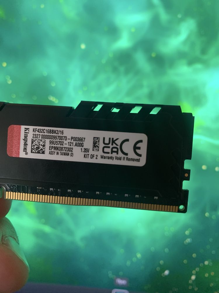 Продам ОЗУ (оперативную память) Kingstom Fury DDR4 8gb