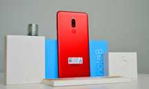 Телефон Meizu Note 8 в идеальном состояние Память 4 ГБ / 64 ГБ Коробка