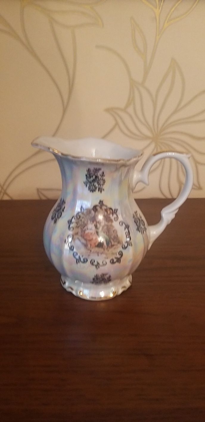 Сервис Мадонна ГДР
