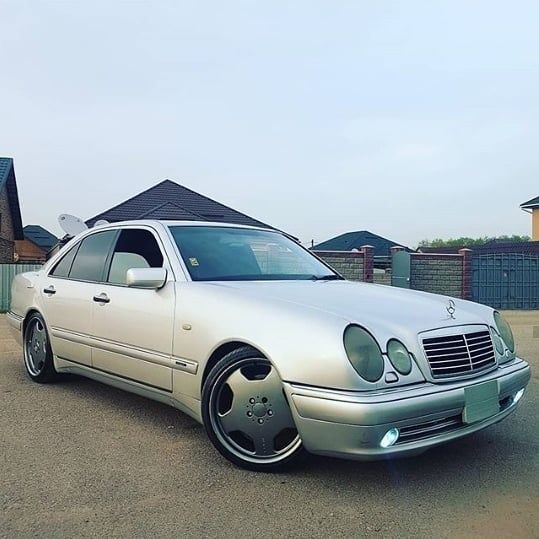 Бампер БМВ е34 е36 е38 Е39 пороги накладки Спойлер Мерс w124w240w190