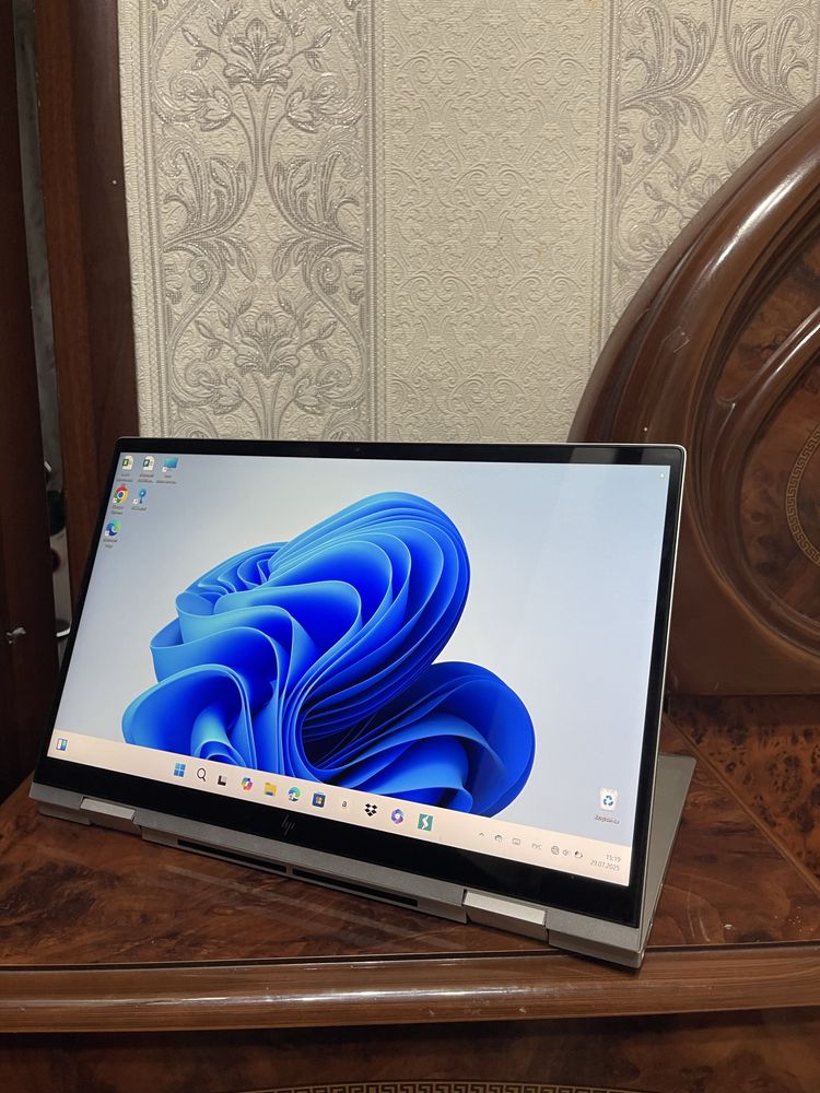 Продам ноут HP ENVY x360 Convertible