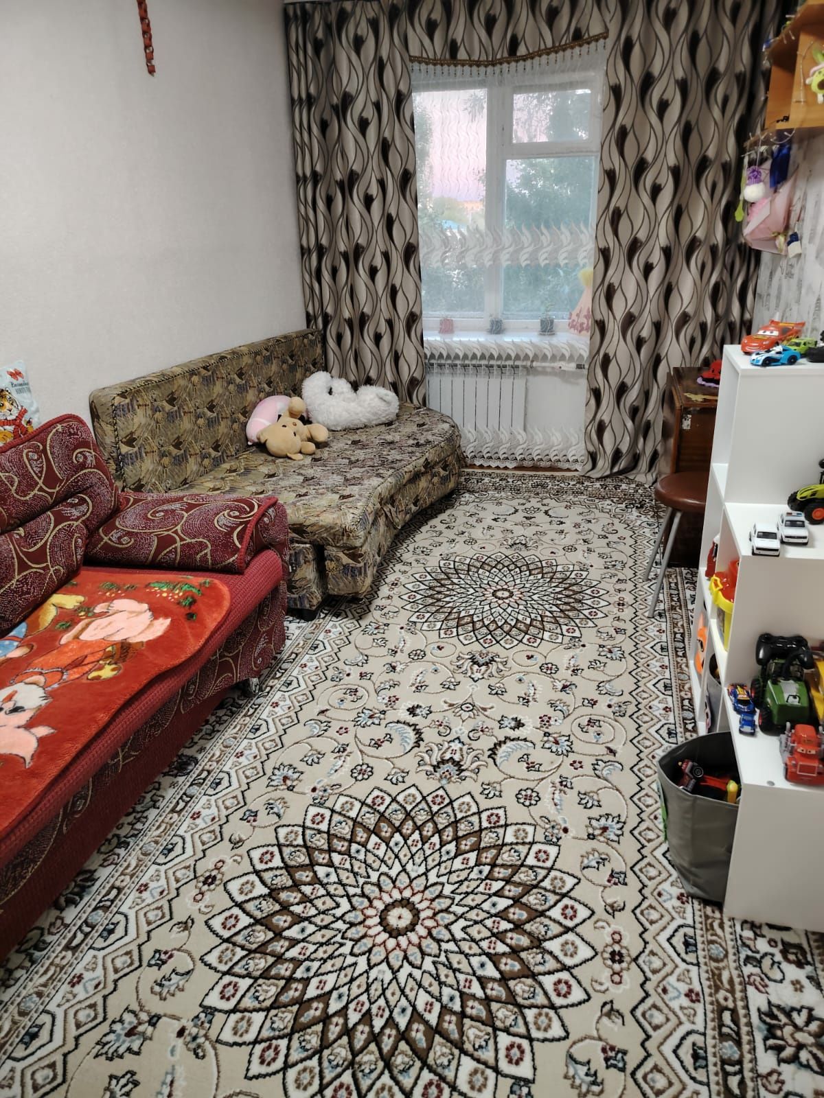 Продам квартиру 2х комнатную.