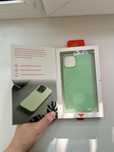Чехол на iPhone 13 от бренда uBear