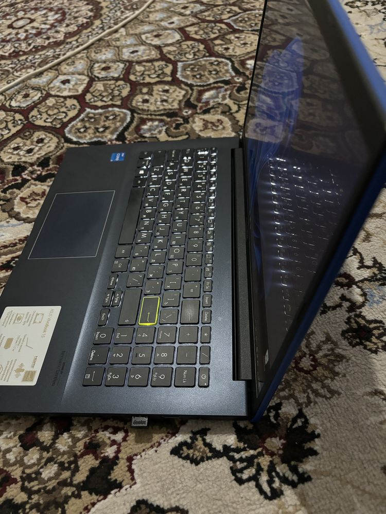 Продам Asus Vivobook