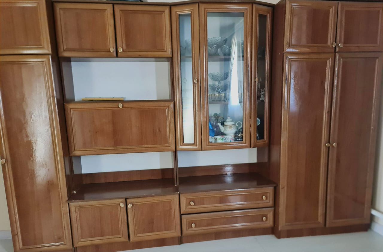 Стенной гарнитур