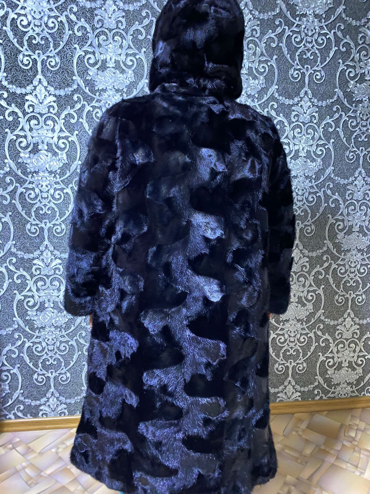 Продам норковую шубу