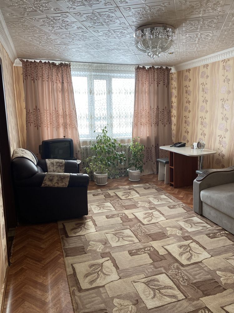Продам двухкомнатную квартиру в центре