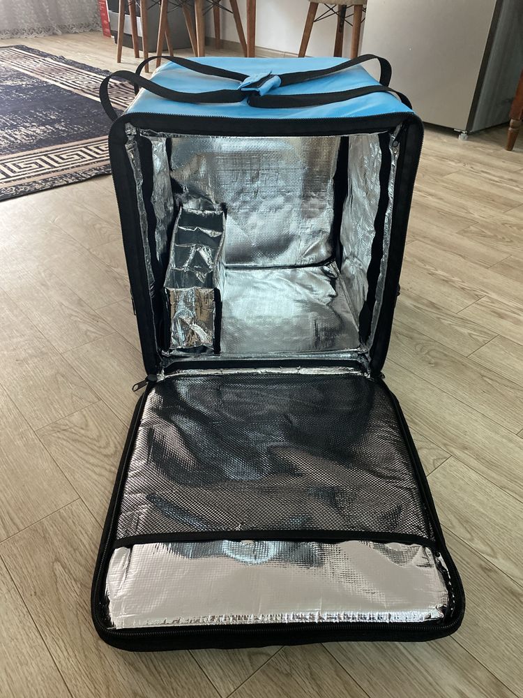 Продам сумку Wolt