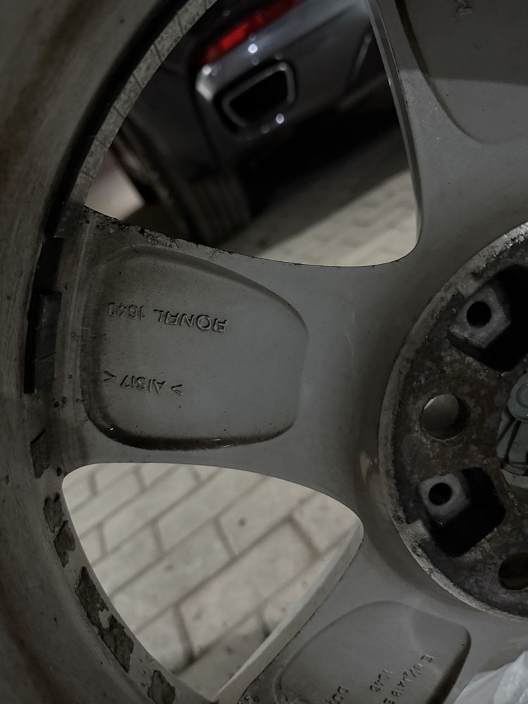 BMW диски R18 оригенал