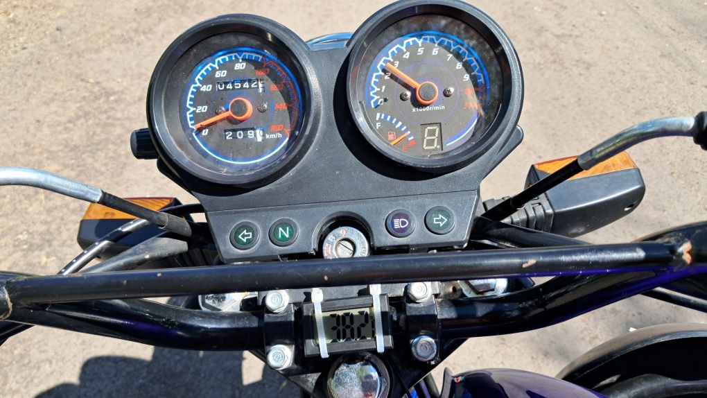 Мотоцикл Qyran(GSX-Suzuki) 150cc