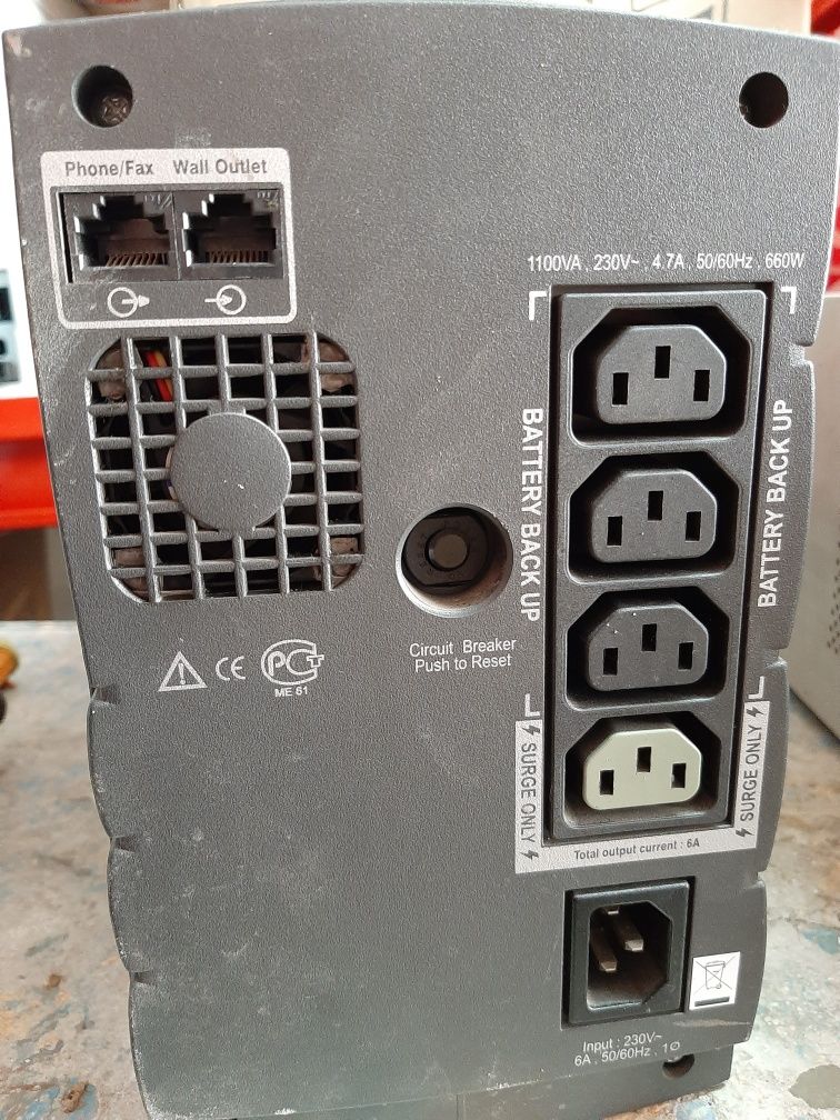 Оригинальный бесперебойный блок питания UPS APC 1100
