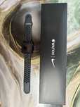 Apple Watch Nike SE 44 mm Black Sport