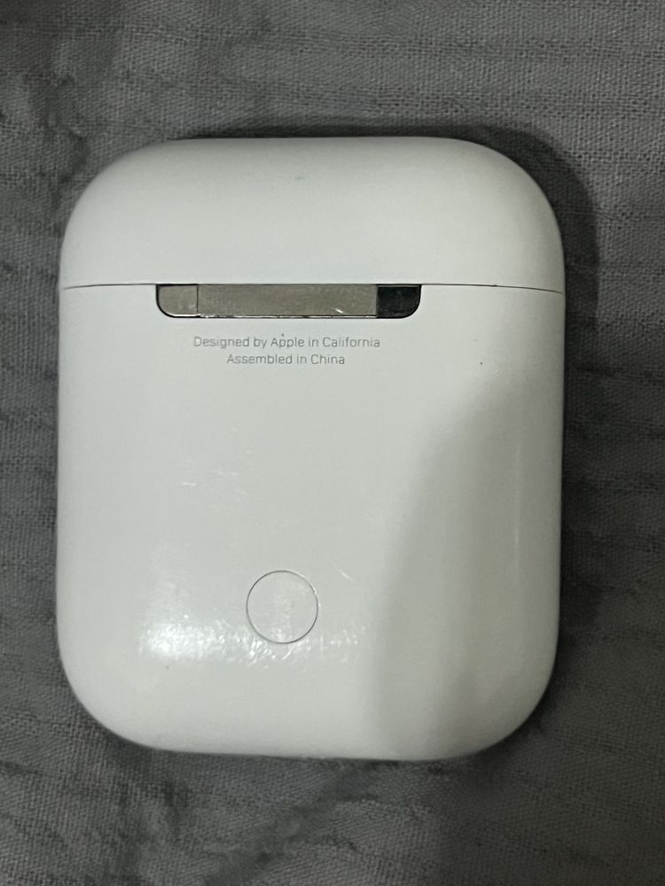 air Pods 2  поколения