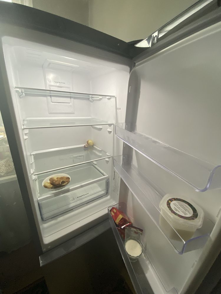 холодильник indesit ITR4180S