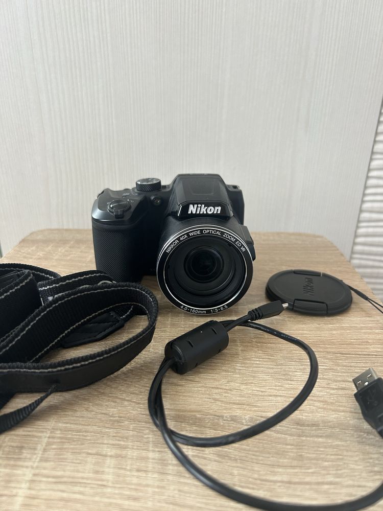 Фотокамера Nikon Coolpix B500 черный