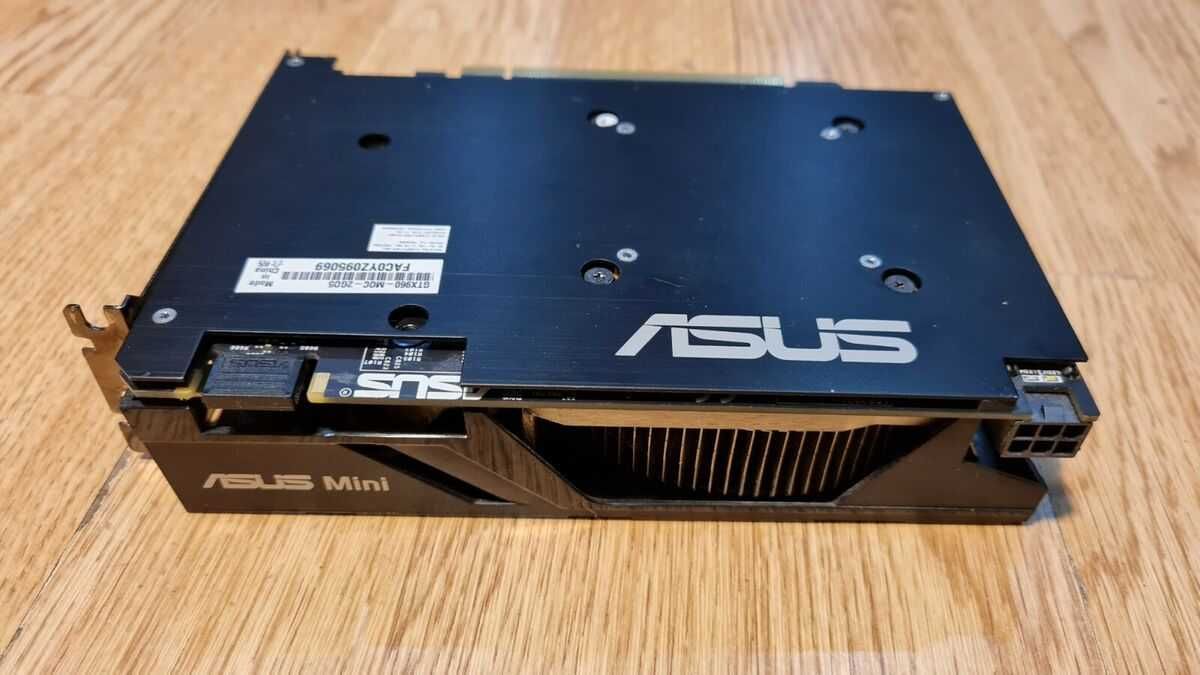 GTX 960 2GB / аналог GTX 1050 ti