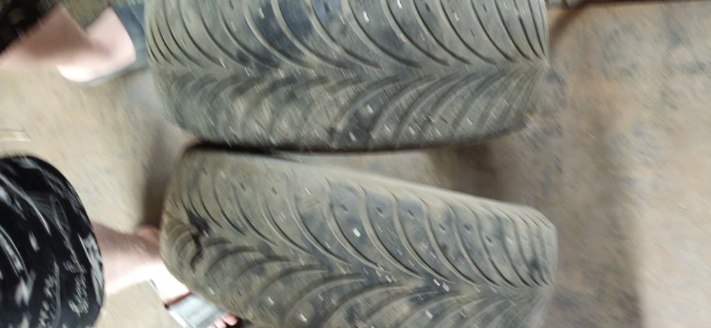 Резина зима  185/60 R15