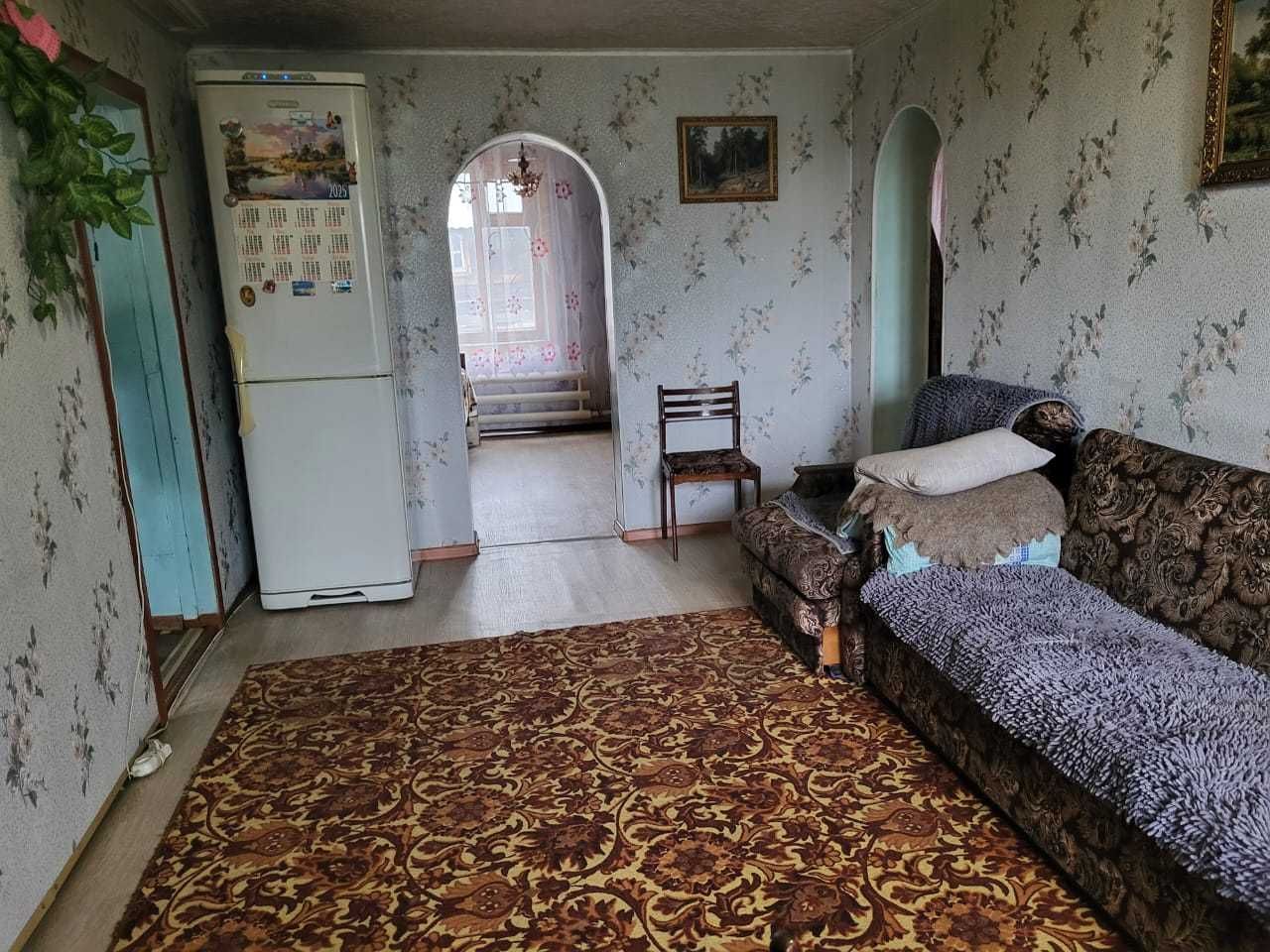 Продам 4-х комнатный дом ,Рабочий посёлок(рядом 44-я школа )