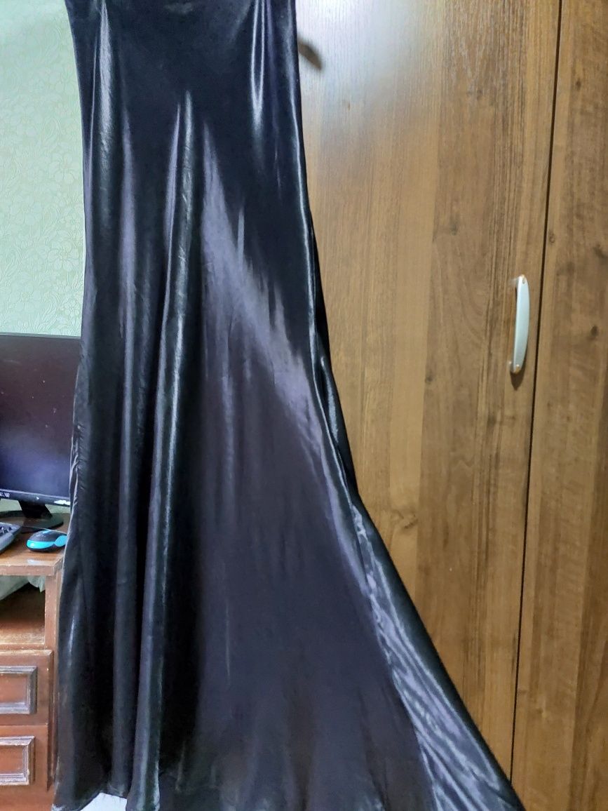 Отдам одежду бесплатно