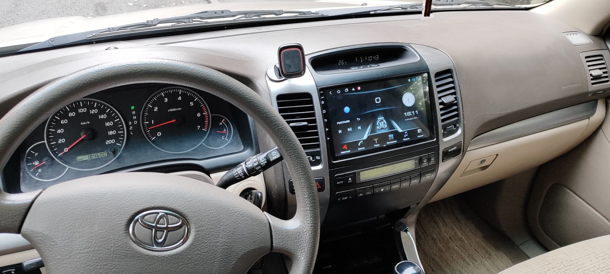 Toyota Prado 120.