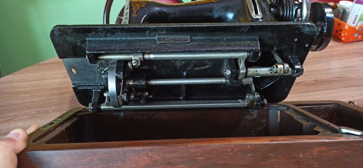 Швейная мaшина ПМЗ  - 1 . HКМ (1937 – 1939 год