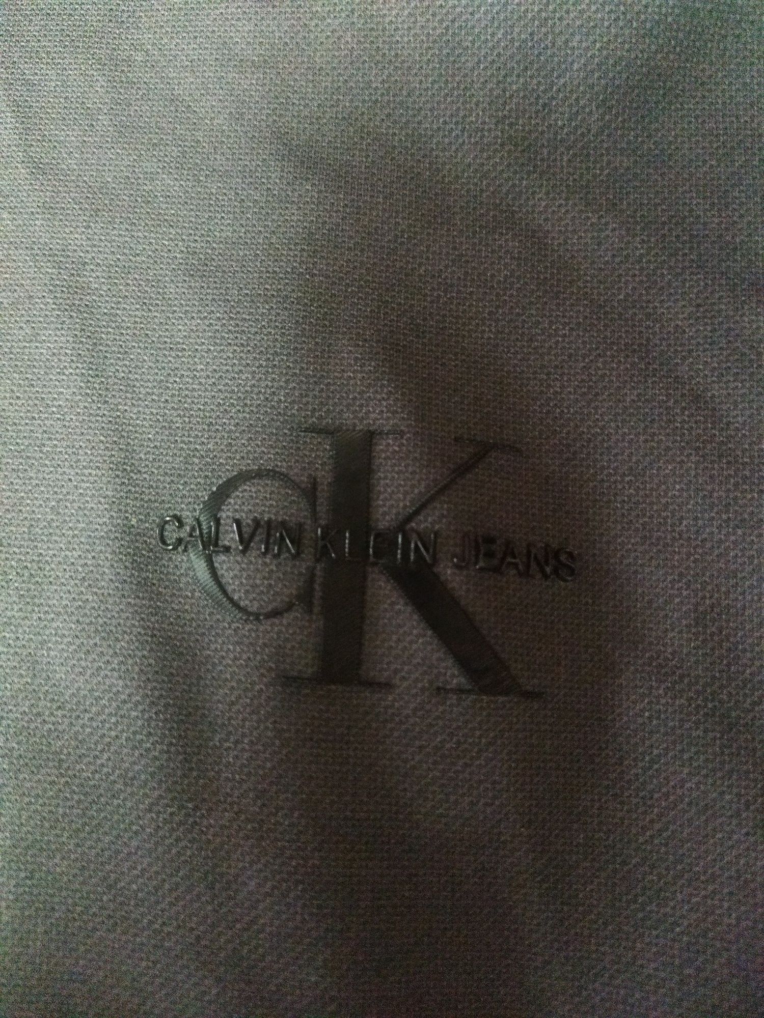 Продам кофту для подростка