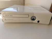 Xbox 360 SLIM Белый Прошитый (Freeboot)