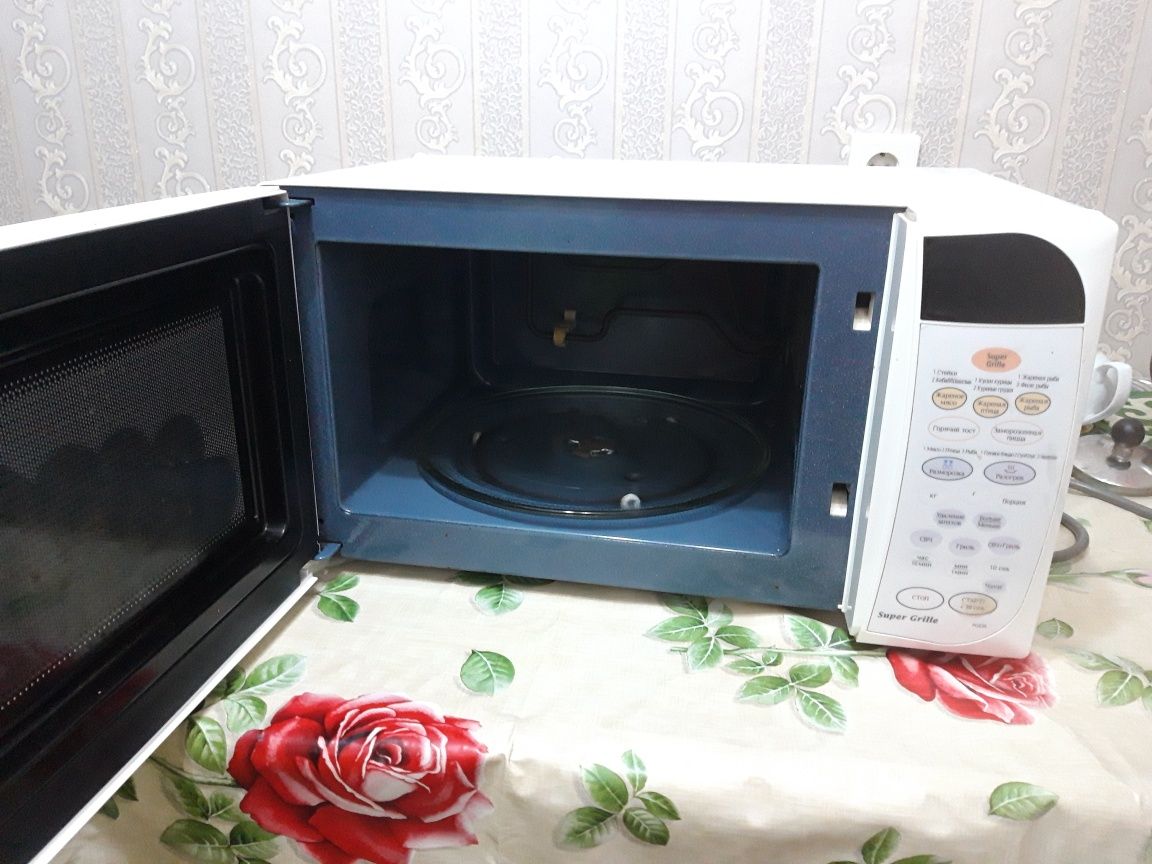 Микроволновая печь Самсунг