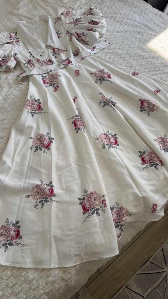 Продам платье женские