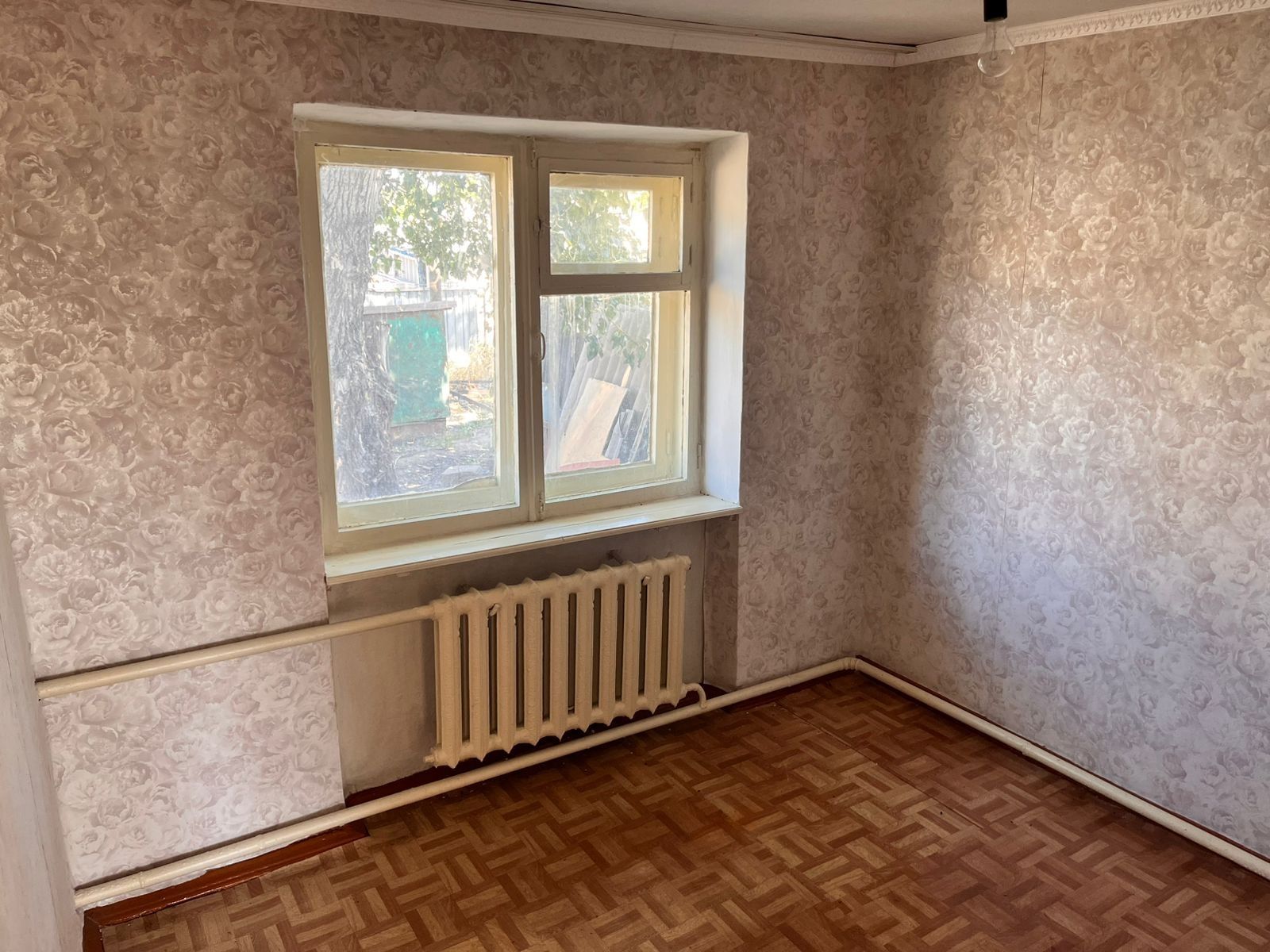 Продам дом, 4 комнатная