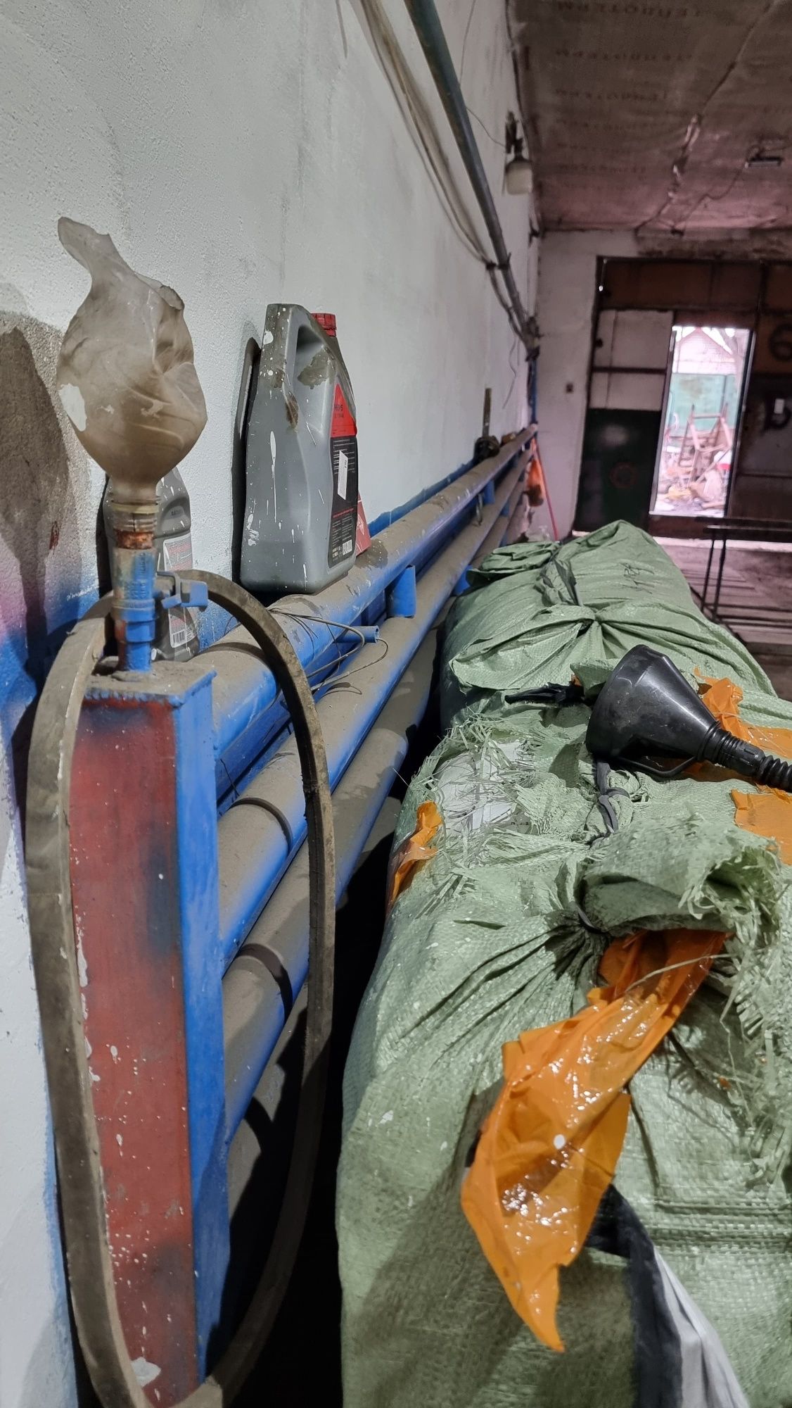 Сдам в аренду помещение с отоплением.