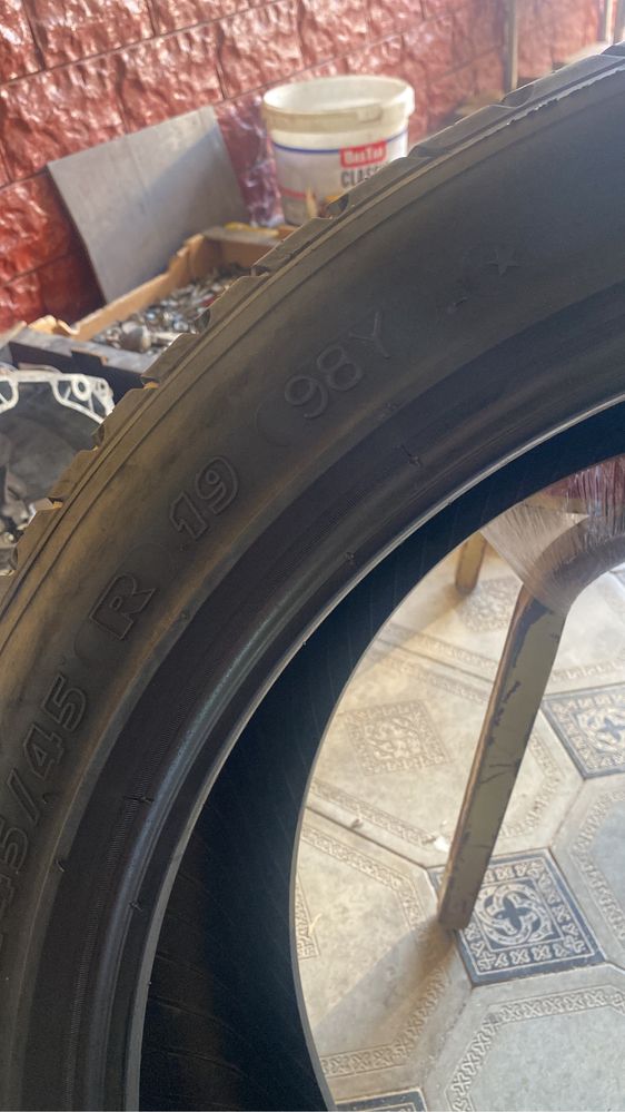 245/45/19 мишелен (michelin)