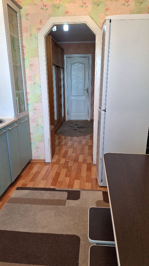 Продам 2 комнатную на Стрелке