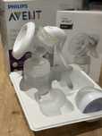 Ручной молокоотсос Philips Avent серии Natural SCF330/20
