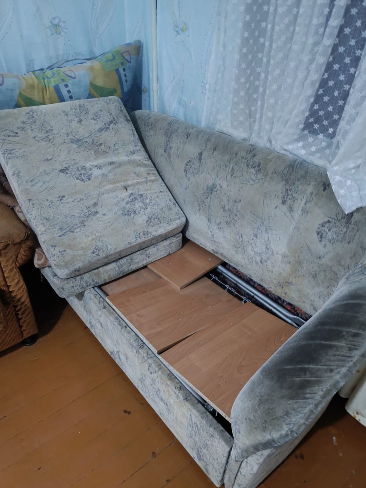 Мебель разная бесплатно