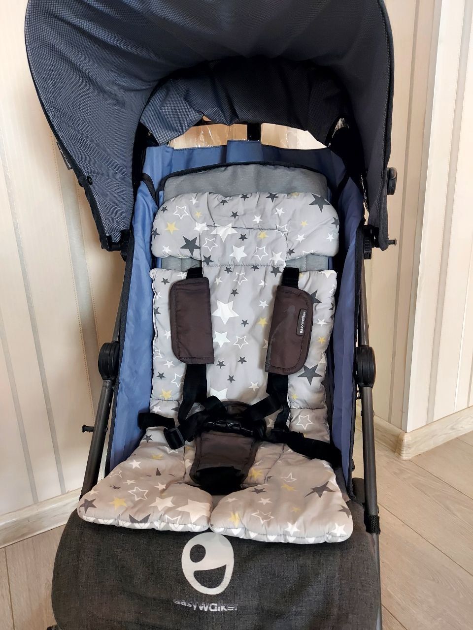 Easywalker Buggy Berlin Breakfast  детская прогулочная коляска