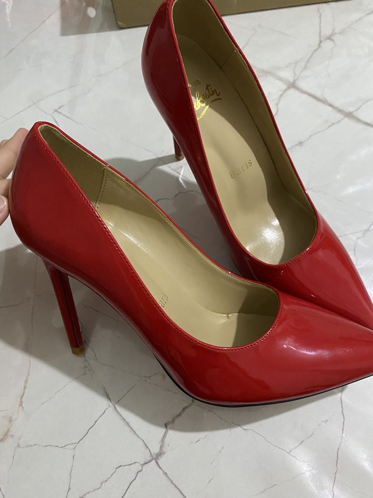 туфли от Christian Louboutin