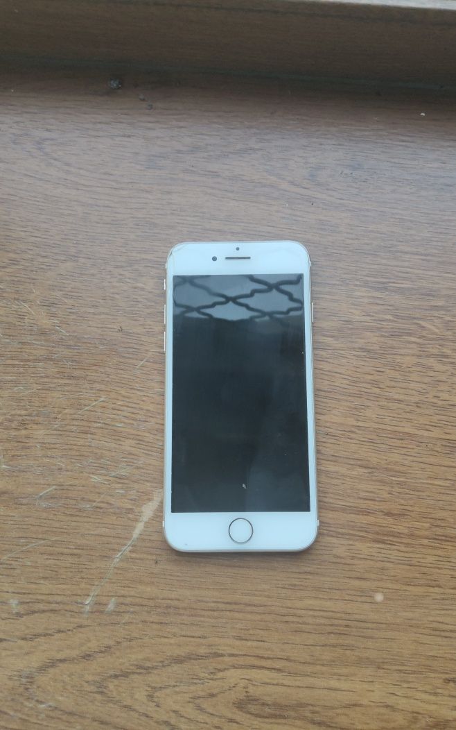 iPhone 7 продаю налом