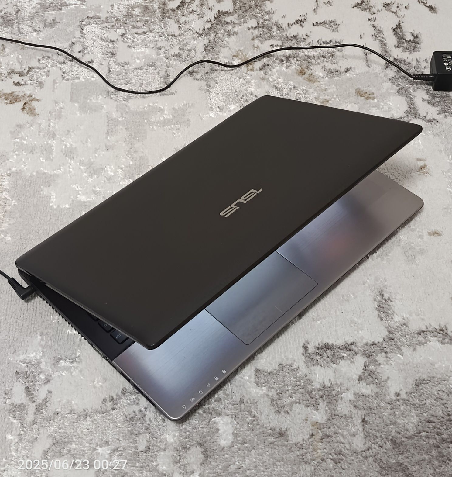 Ноутбук Asus Core i5