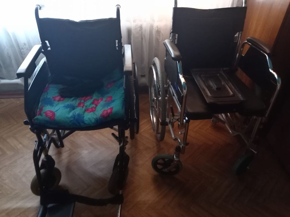 Продам коляски инвалидные