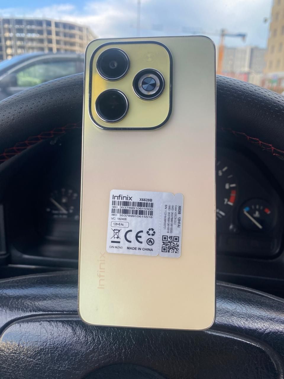 Infinix hot 40i 128gb