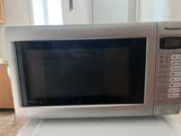 Продам  микровольновку  Panasonic