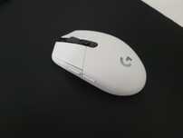 Продам игровую мышь Logitech G305 в отличном состоянии.