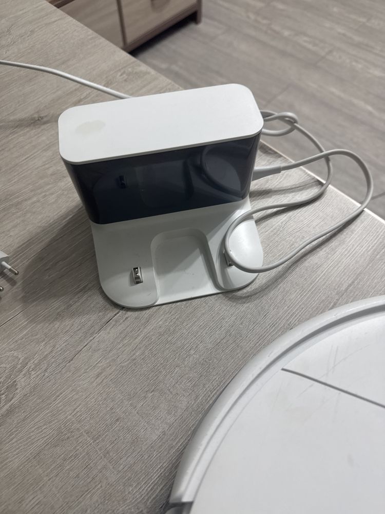Робот-пылесос Xiaomi Mi Robot Vacuum-Mop 2 Lite