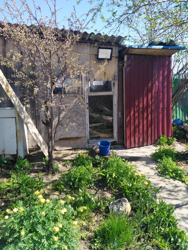Продам дача Металлург 2,поселок Мирный, центр города