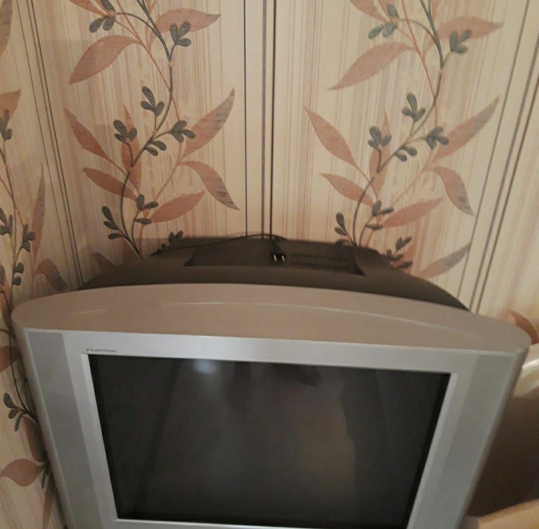 Продам телевизор