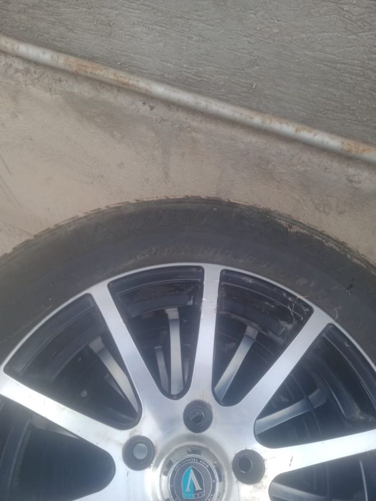 Шины Tayota Camry