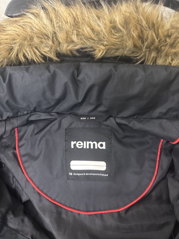 Продаю пуховик Reima на девочку
