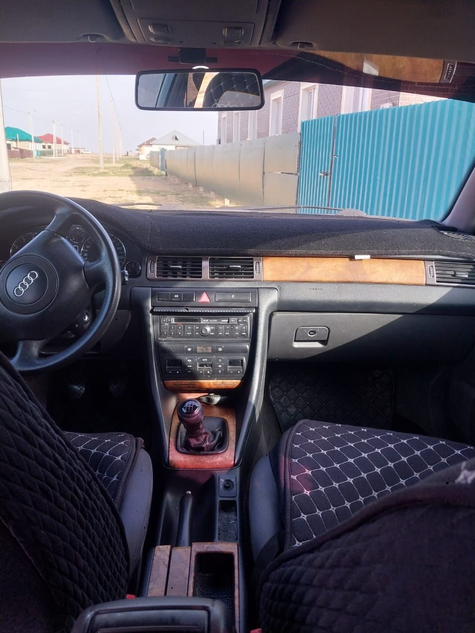 Продам Audi A6. Механика. В отличном состоянии.