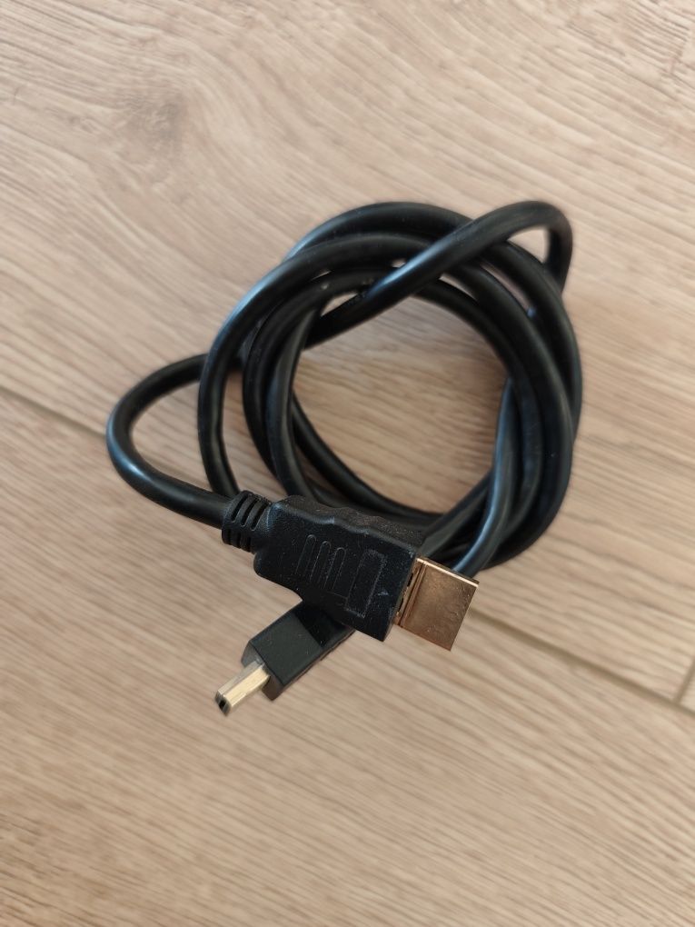 Продам кабеля HDMI и VGA за 1499 тг